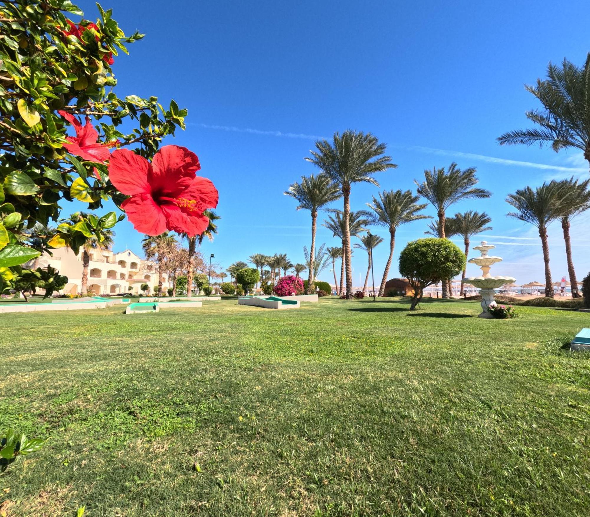 Regency Plaza Aqua Park And Spa Resort Sharm el Sheikh Esterno foto